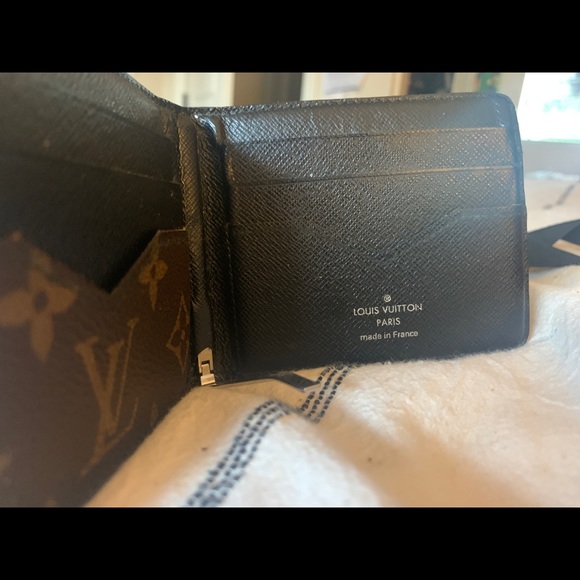 Louie Vuitton Mens Wallet